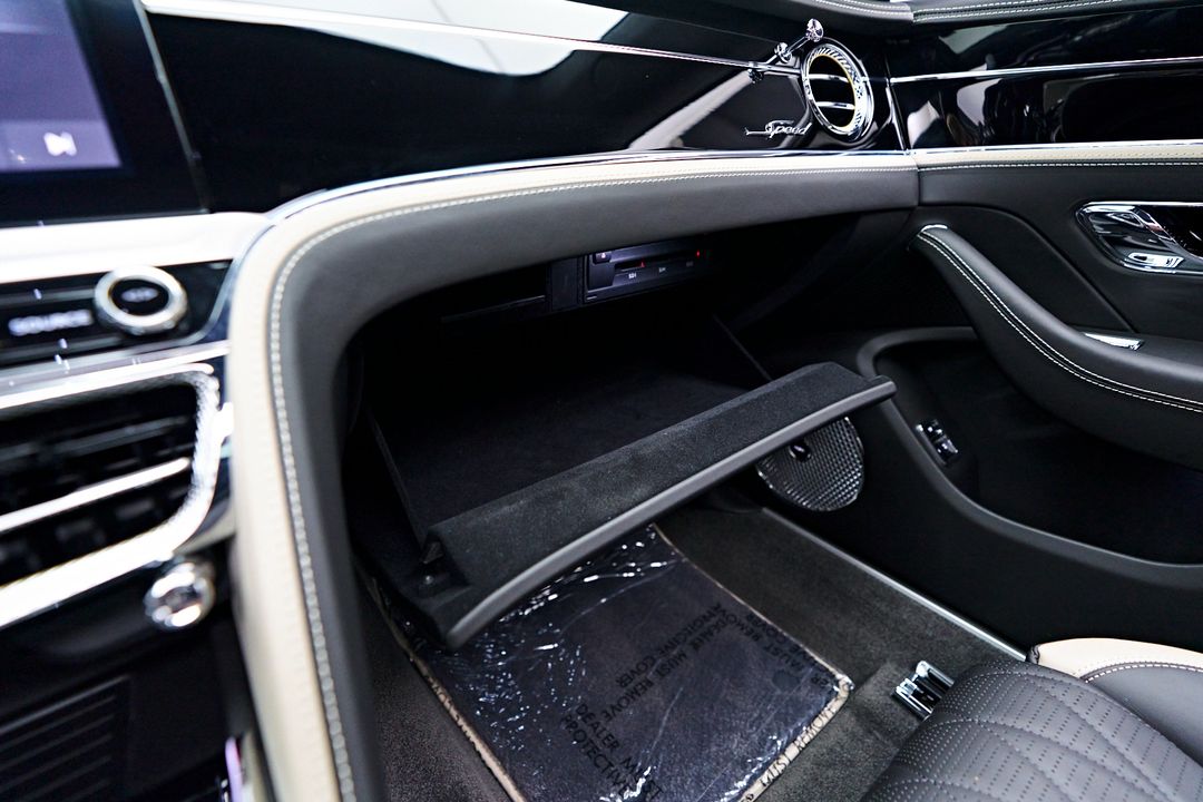 2023 Bentley Flying Spur