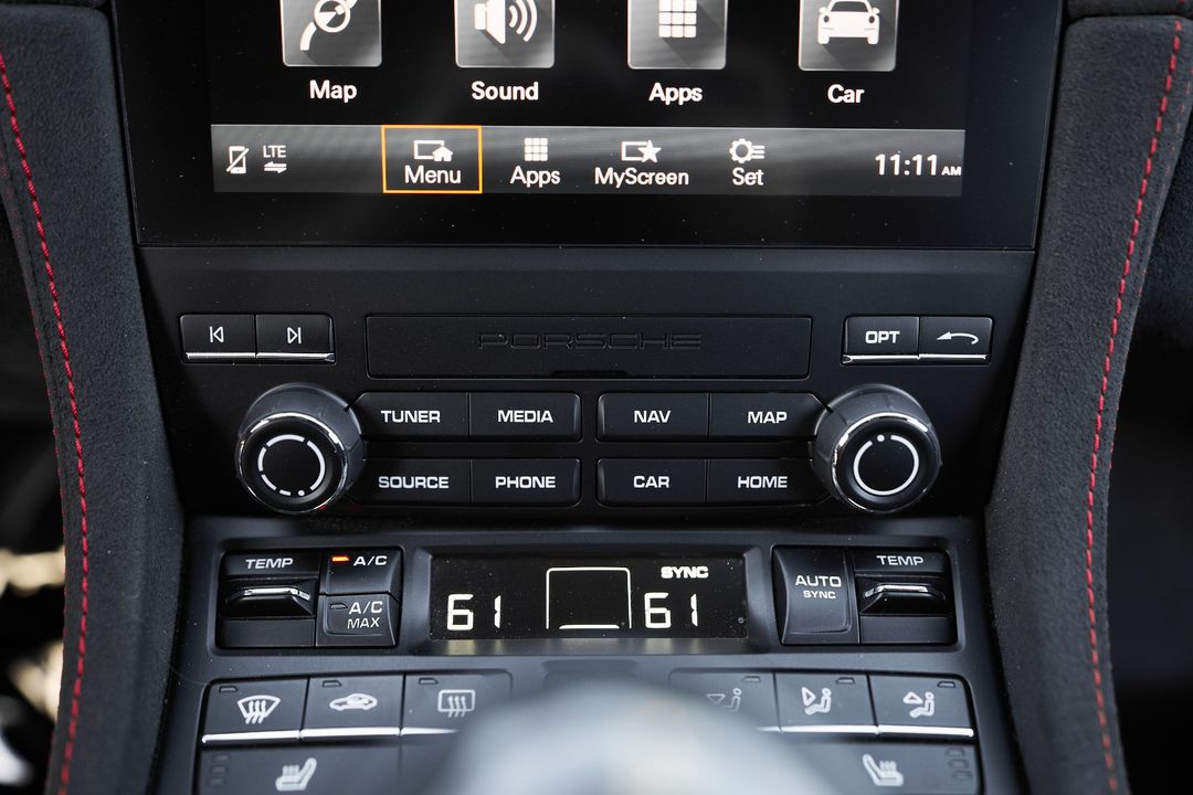 2024 Porsche 718 Spyder