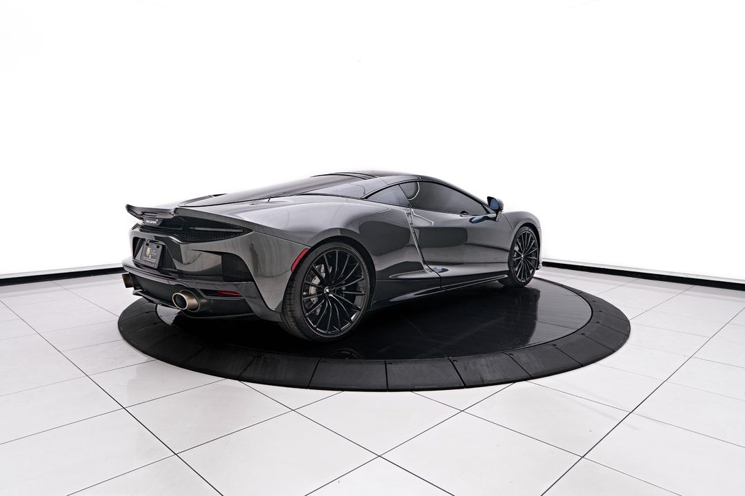 2020 McLaren GT
