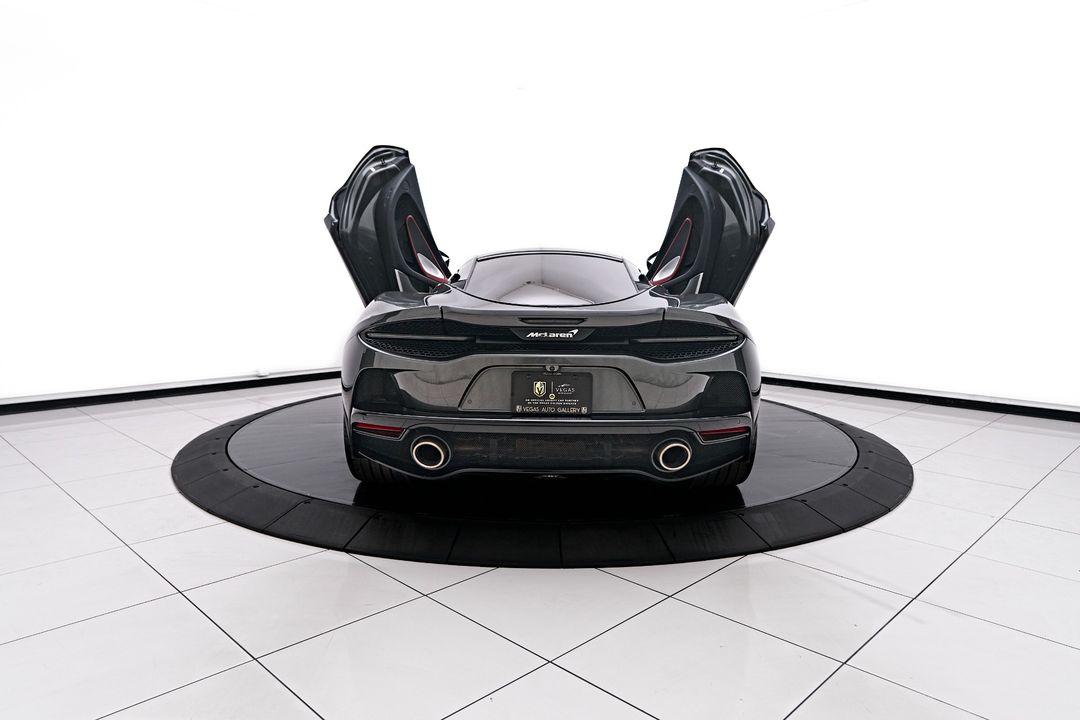 2020 McLaren GT