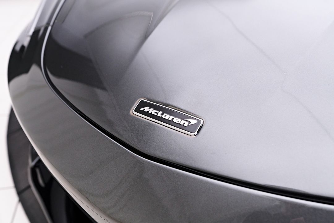 2020 McLaren GT