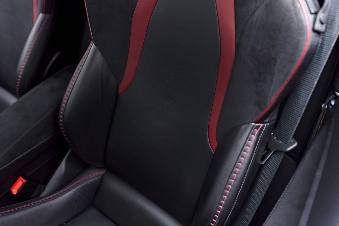 2020 McLaren GT