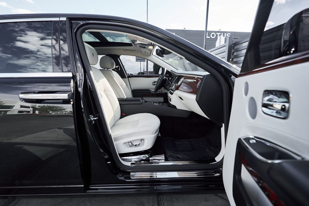 2012 Rolls-Royce Ghost