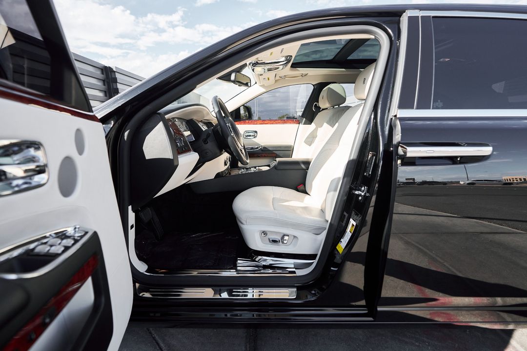 2012 Rolls-Royce Ghost