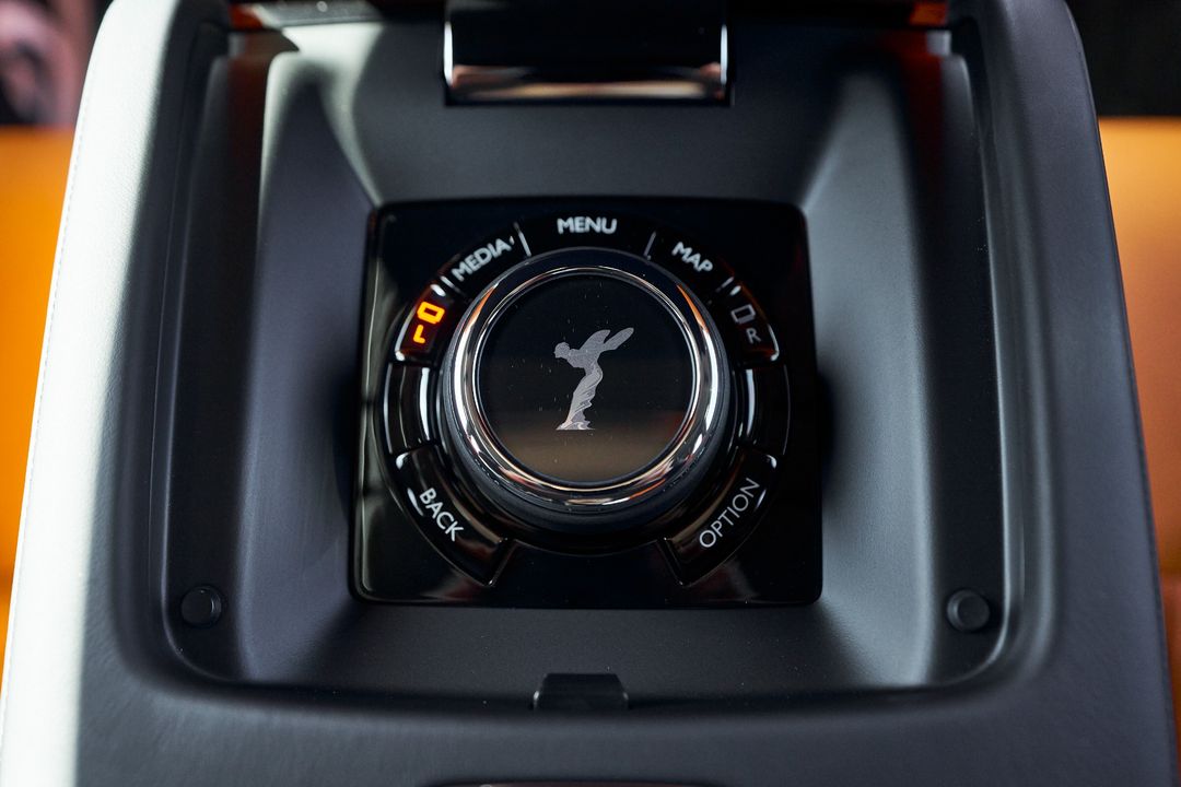 2022 Rolls-Royce Phantom