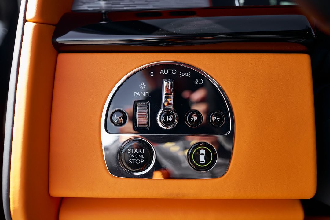 2022 Rolls-Royce Phantom