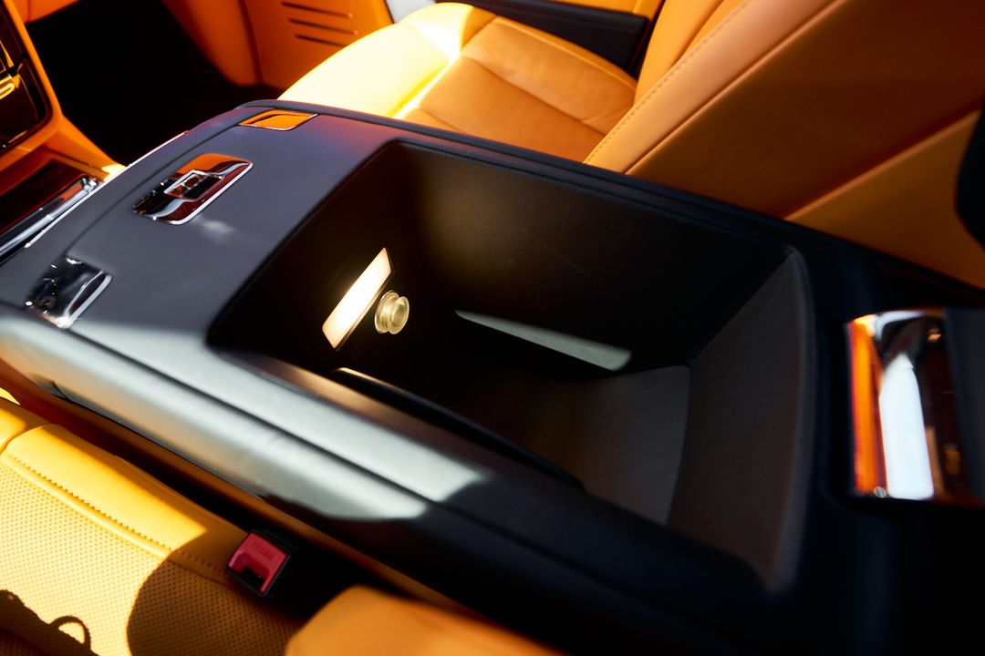 2022 Rolls-Royce Phantom