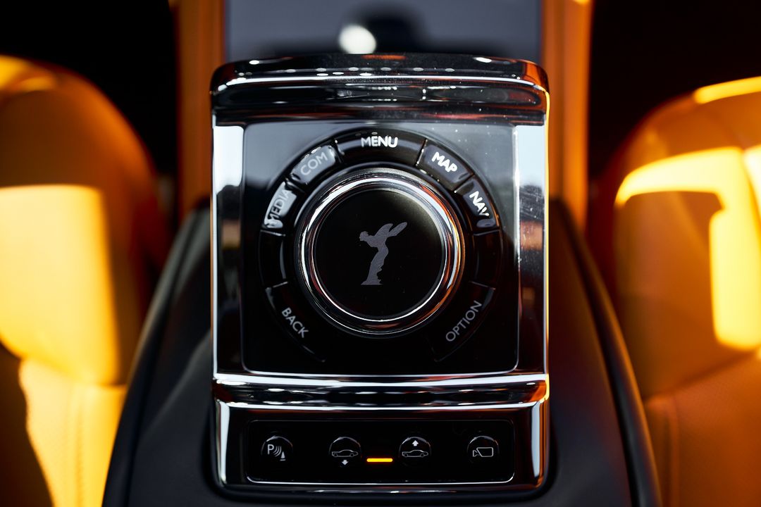 2022 Rolls-Royce Phantom