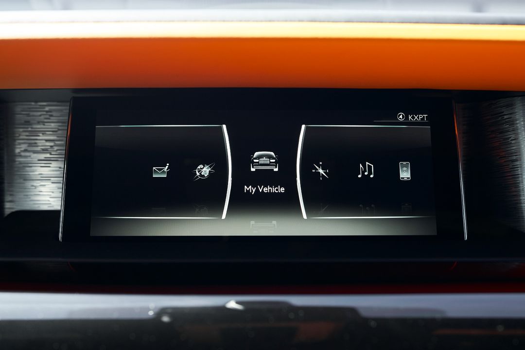 2022 Rolls-Royce Phantom