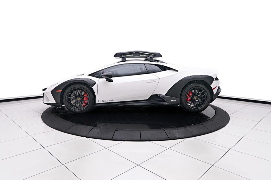 2023 Lamborghini Huracan Sterrato