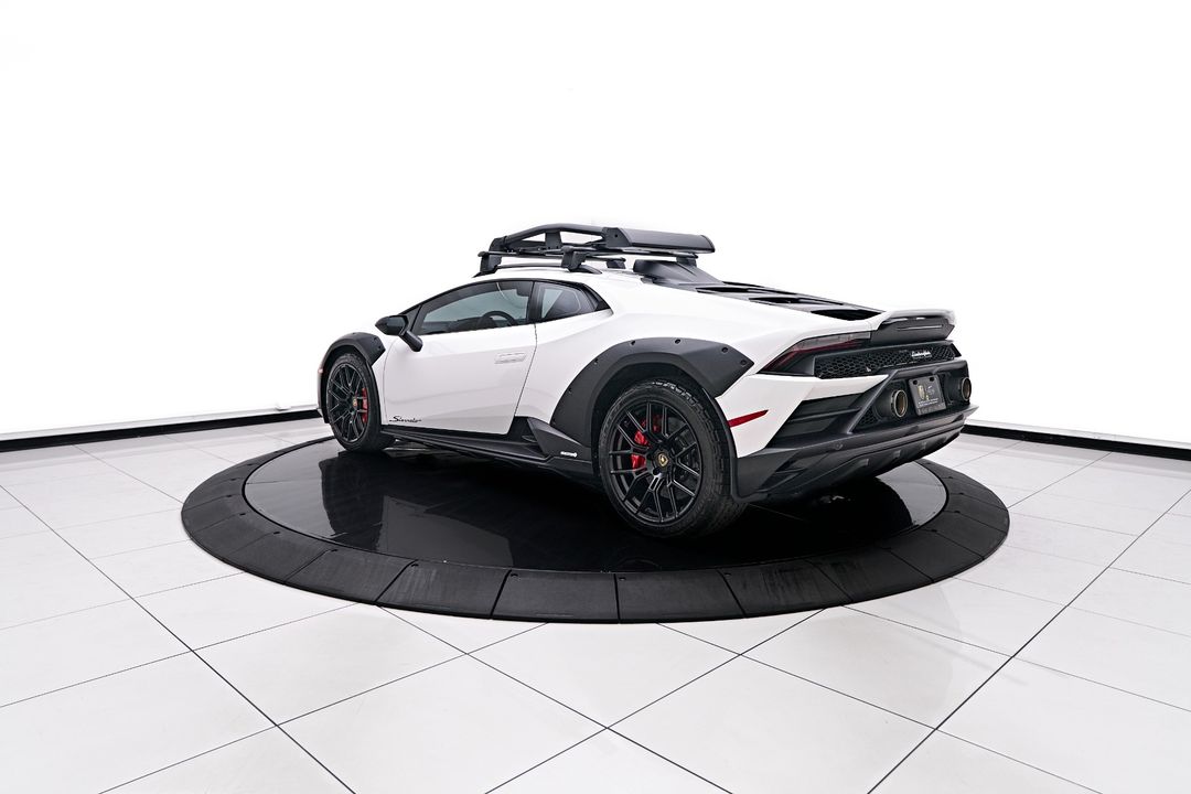 2023 Lamborghini Huracan Sterrato