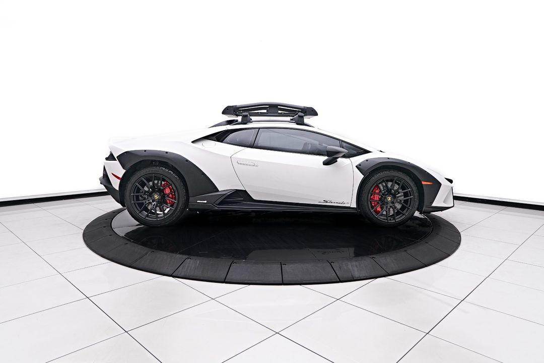 2023 Lamborghini Huracan Sterrato
