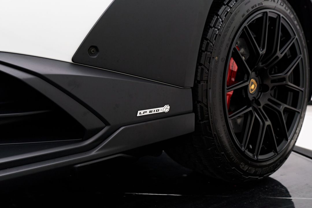 2023 Lamborghini Huracan Sterrato