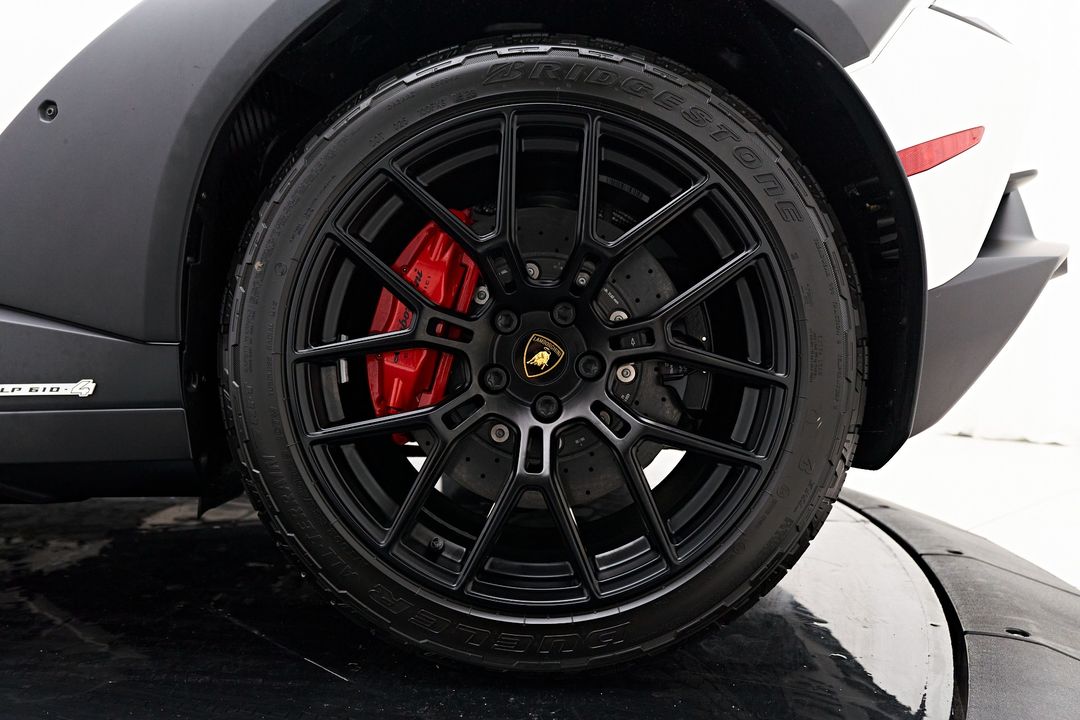 2023 Lamborghini Huracan Sterrato