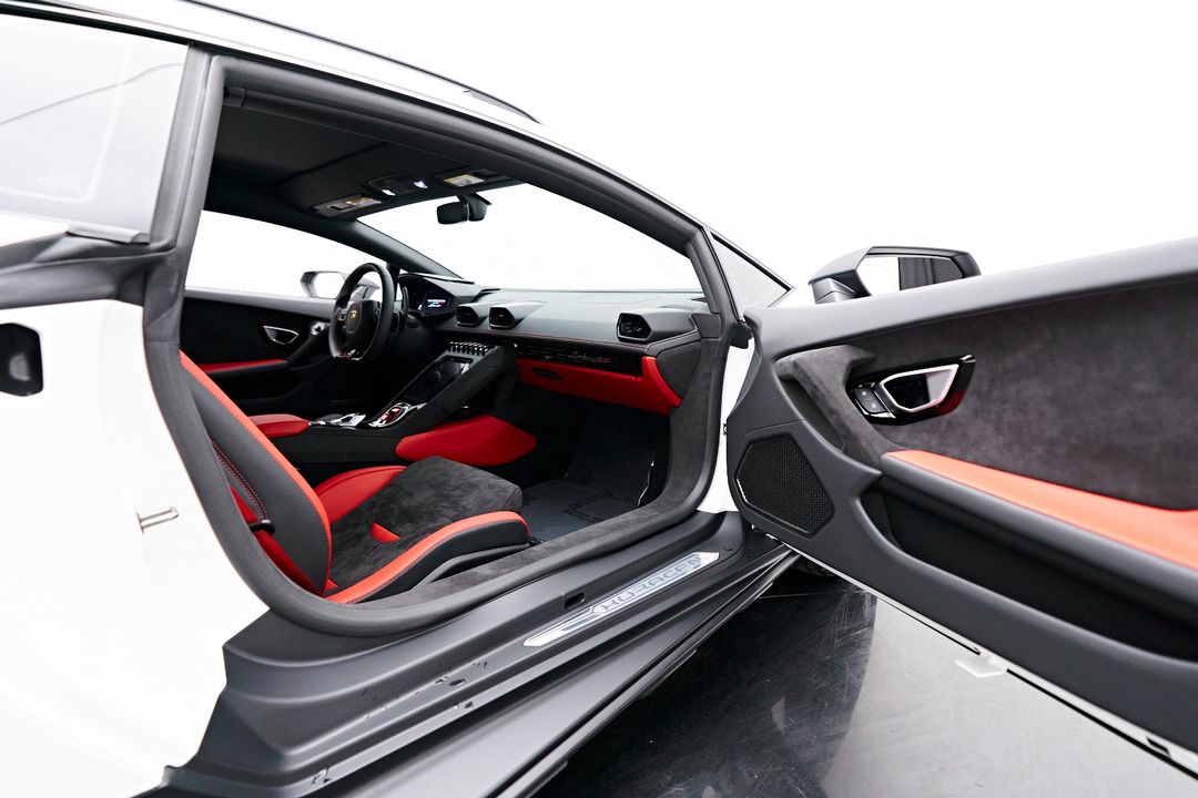2023 Lamborghini Huracan Sterrato
