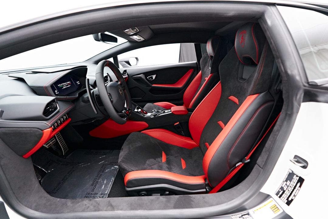 2023 Lamborghini Huracan Sterrato