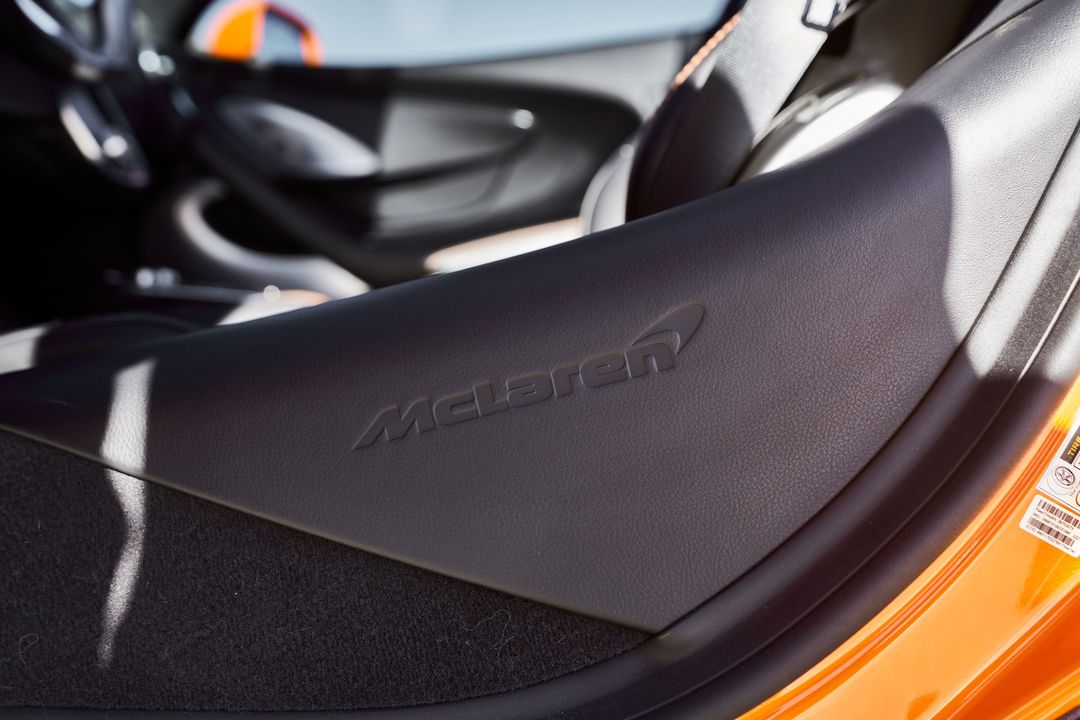2023 McLaren GT