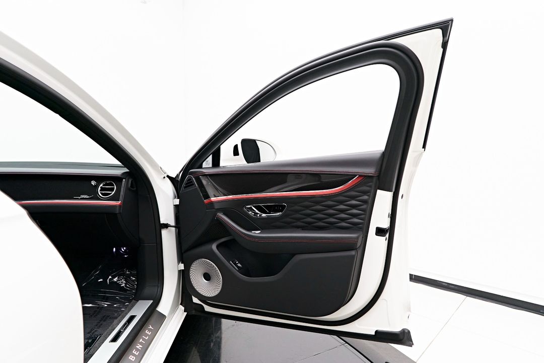 2023 Bentley Flying Spur