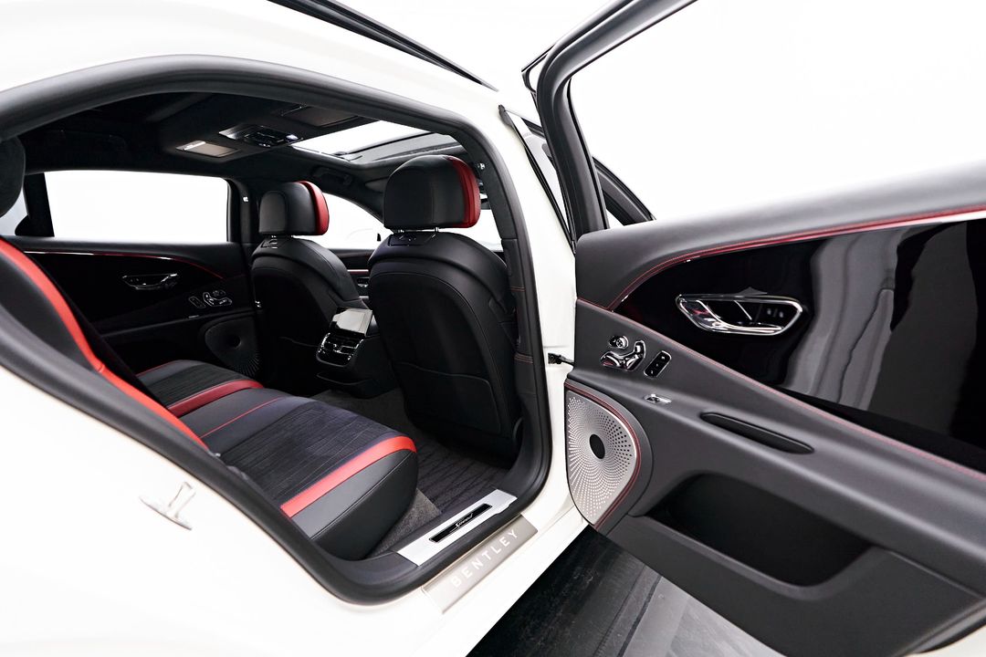 2023 Bentley Flying Spur