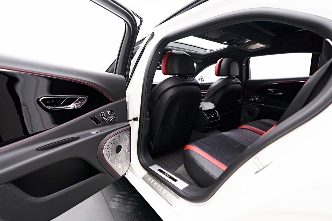 2023 Bentley Flying Spur