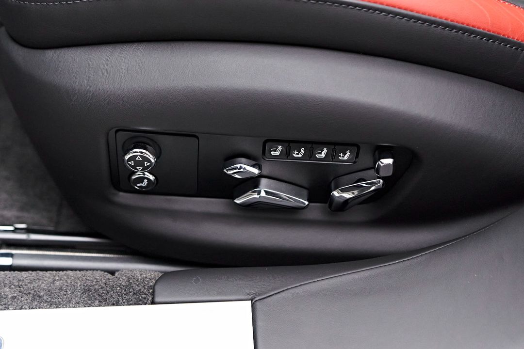 2023 Bentley Flying Spur