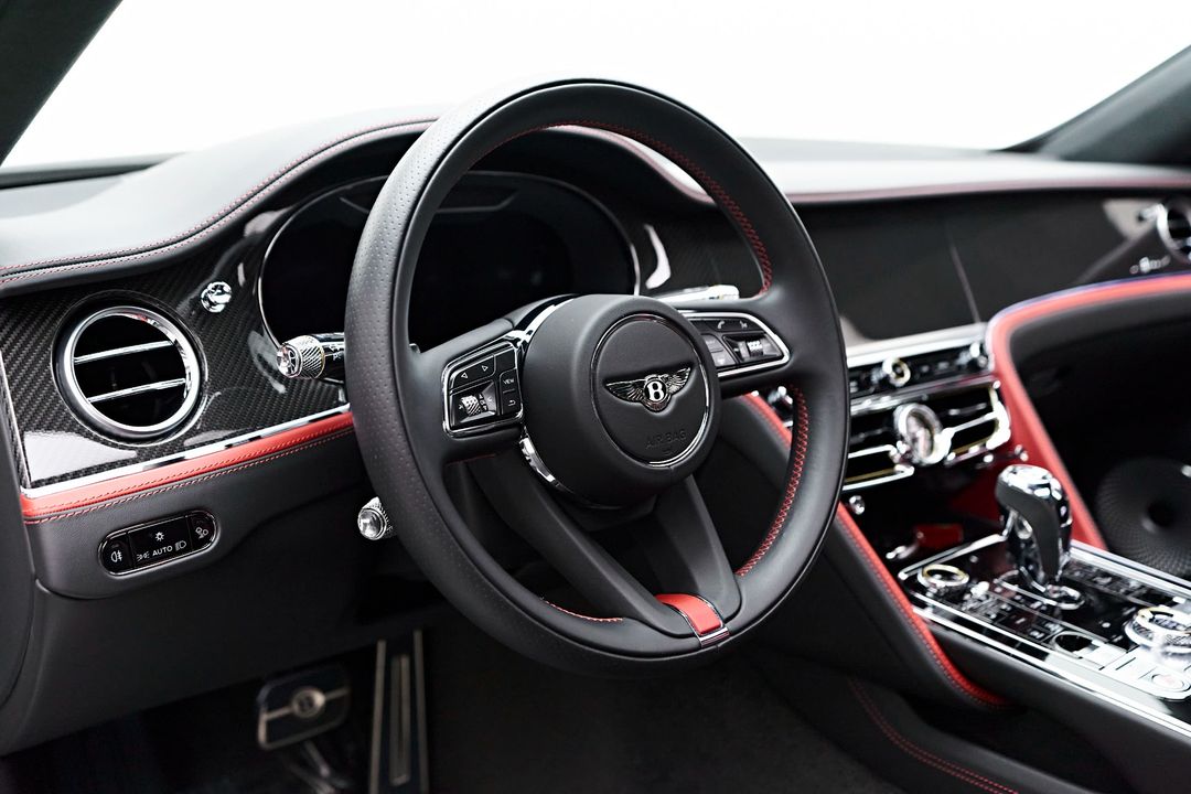 2023 Bentley Flying Spur