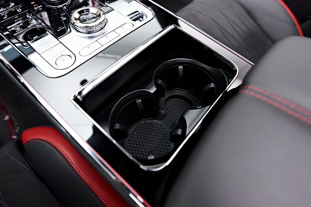 2023 Bentley Flying Spur