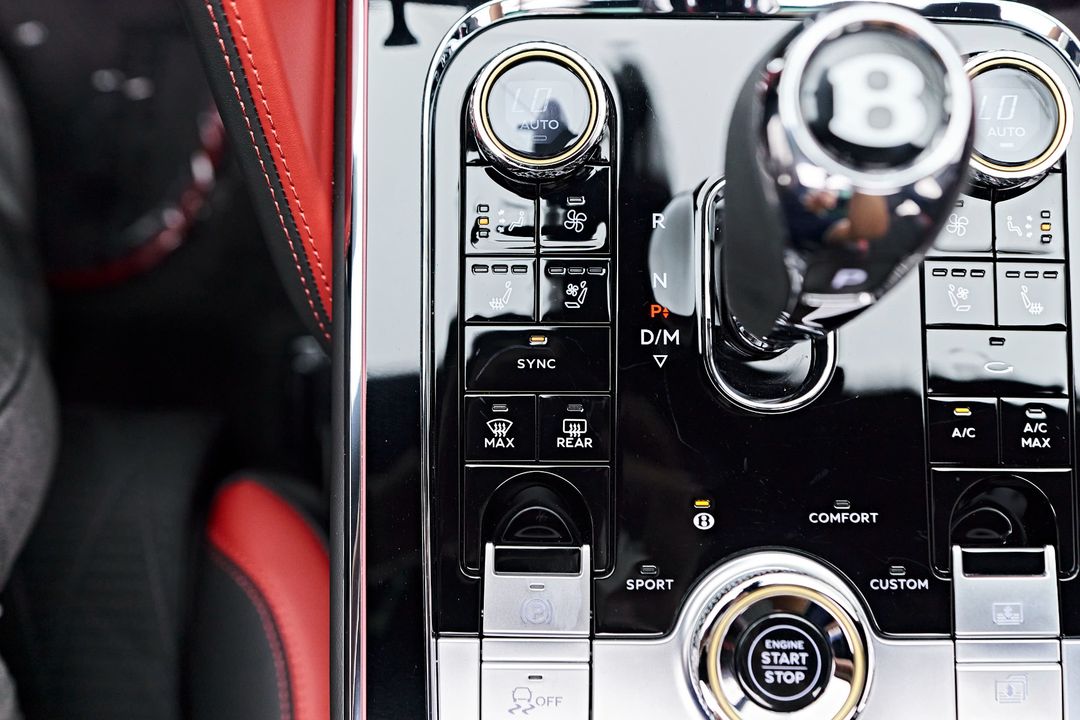 2023 Bentley Flying Spur