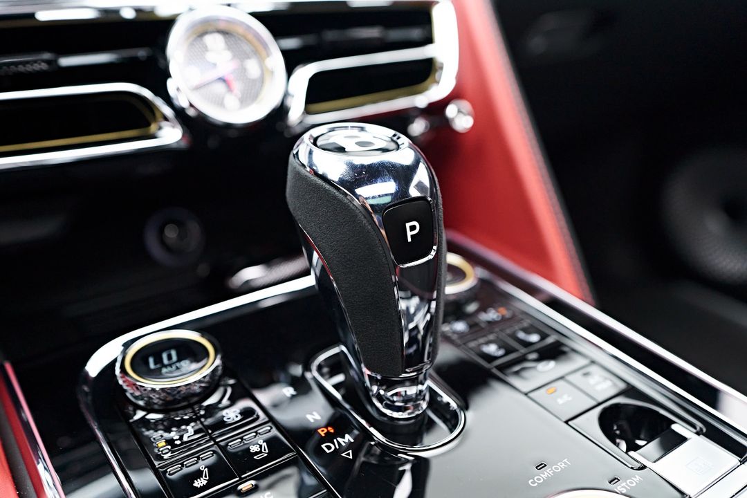 2023 Bentley Flying Spur