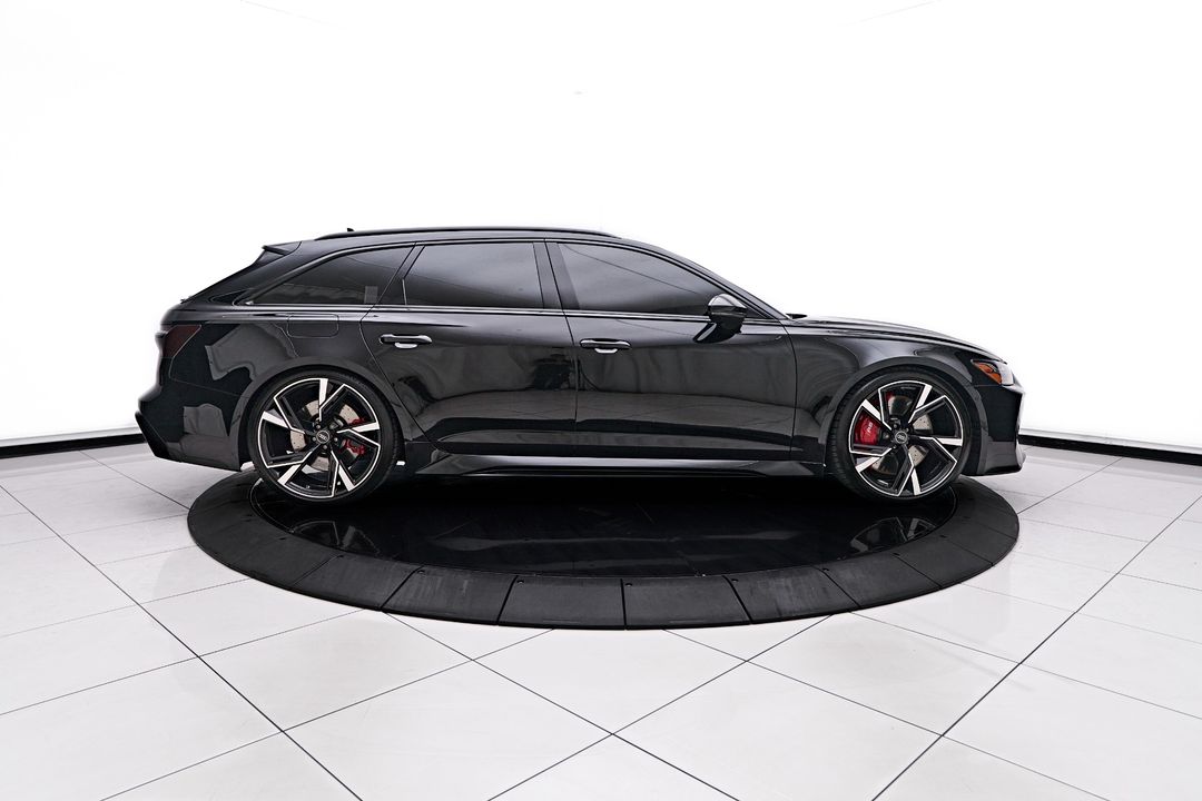 2022 Audi RS 6
