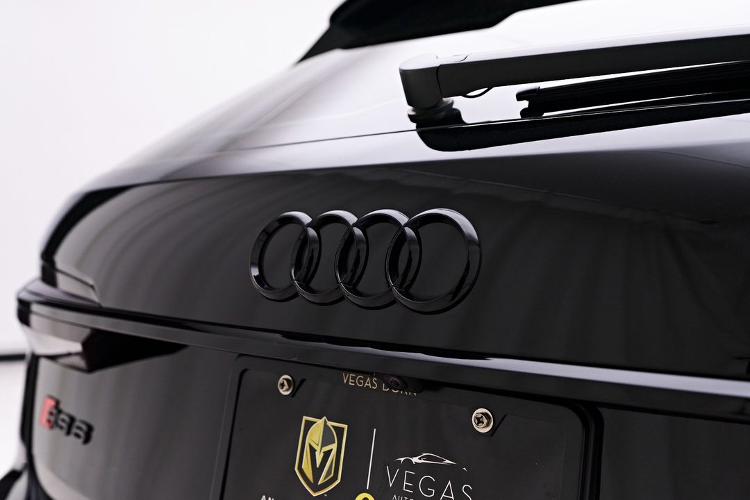 2022 Audi RS 6