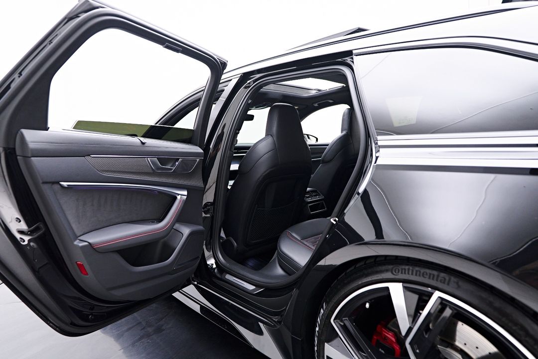 2022 Audi RS 6