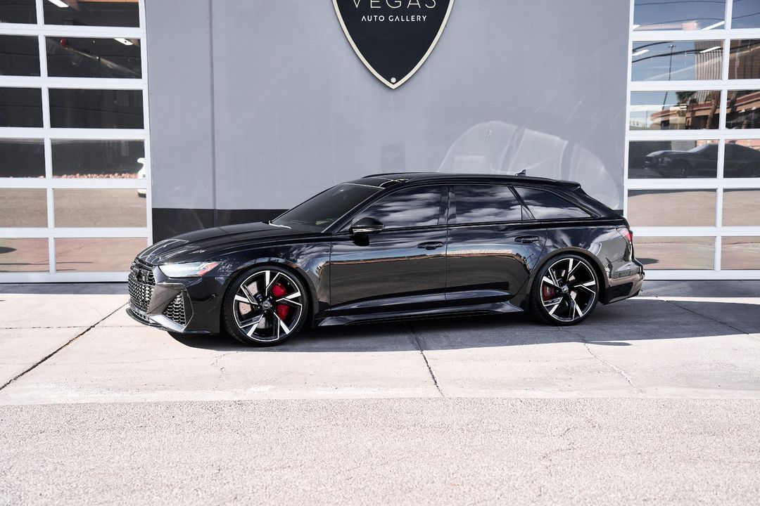 2022 Audi RS 6
