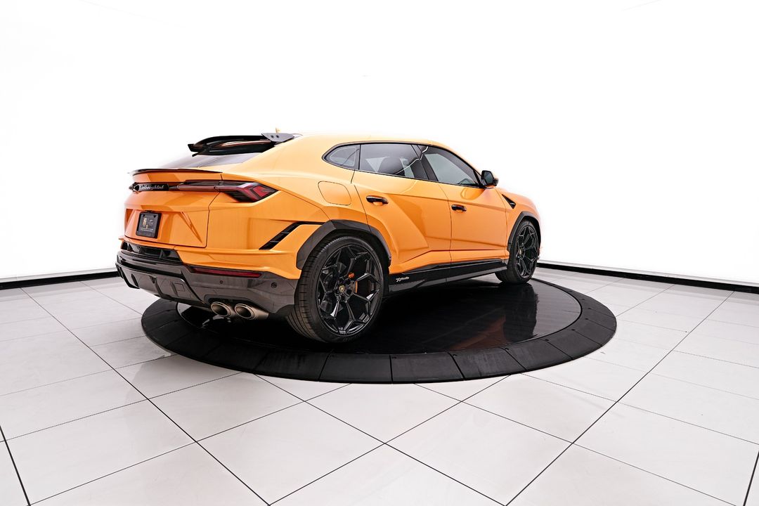 2023 Lamborghini Urus