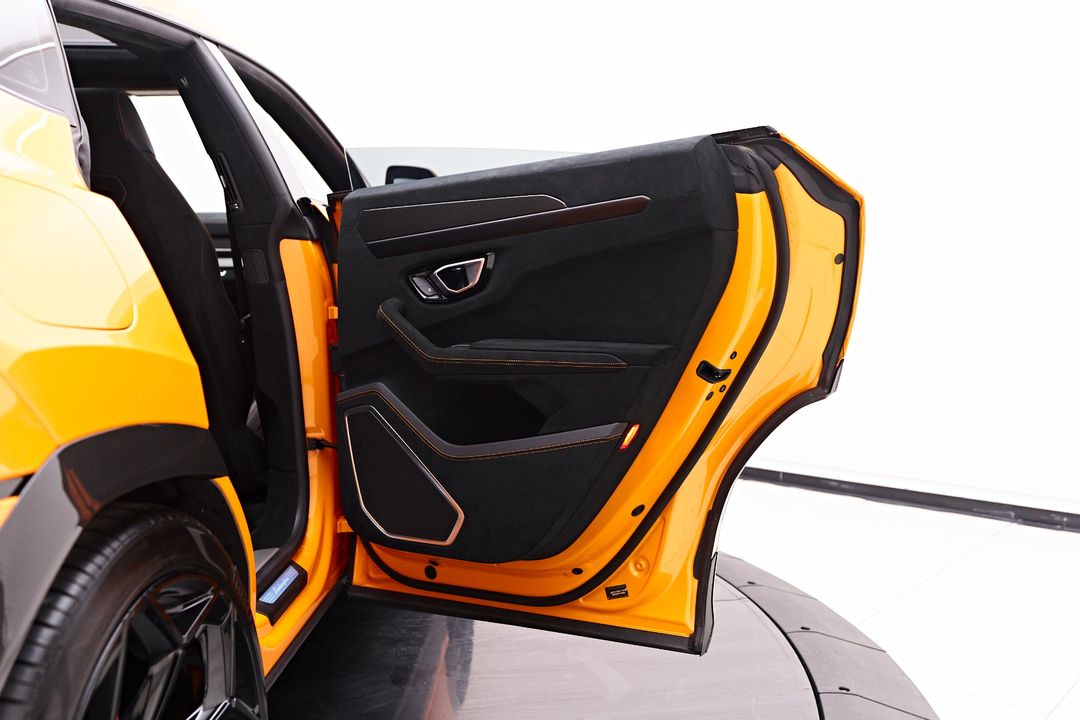 2023 Lamborghini Urus
