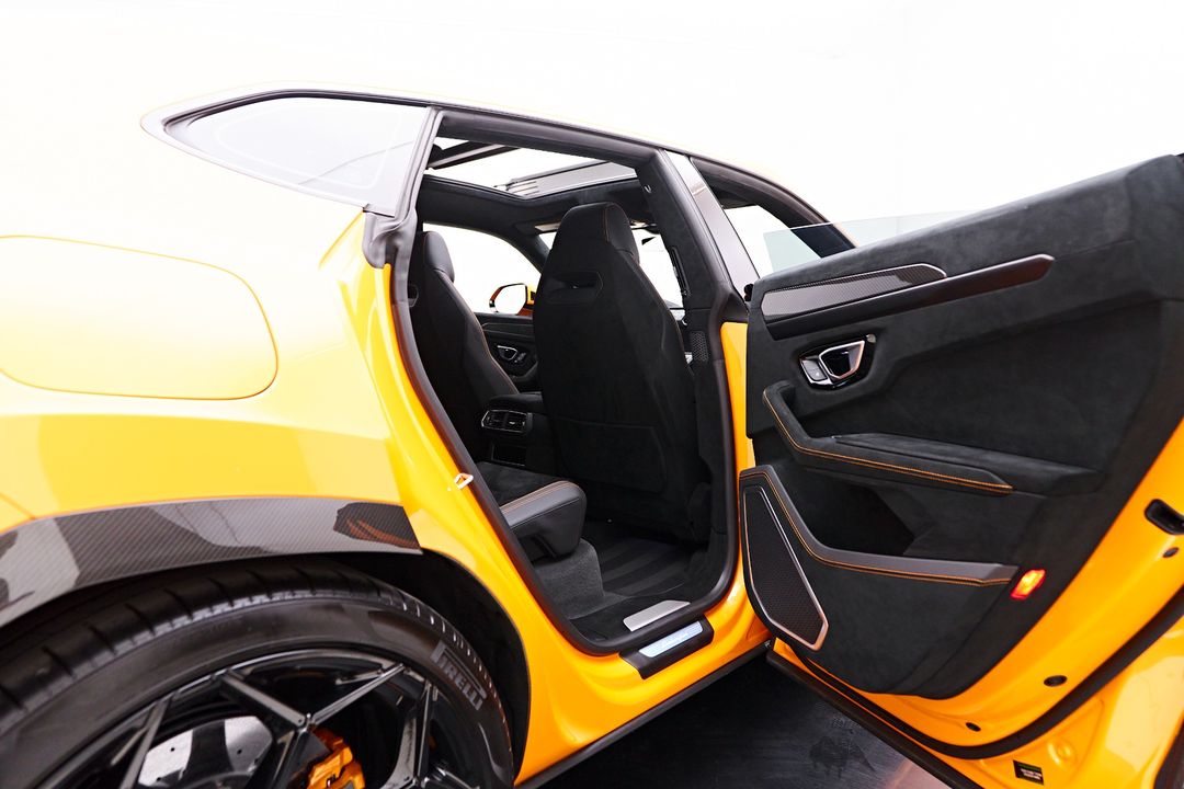2023 Lamborghini Urus