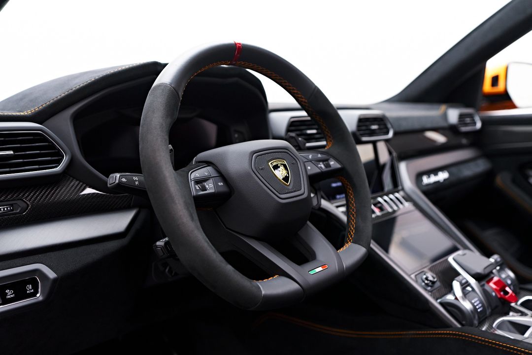 2023 Lamborghini Urus