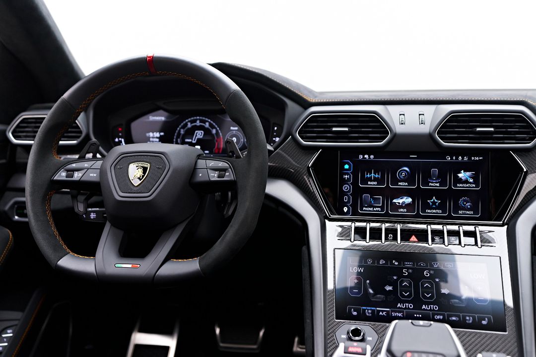 2023 Lamborghini Urus