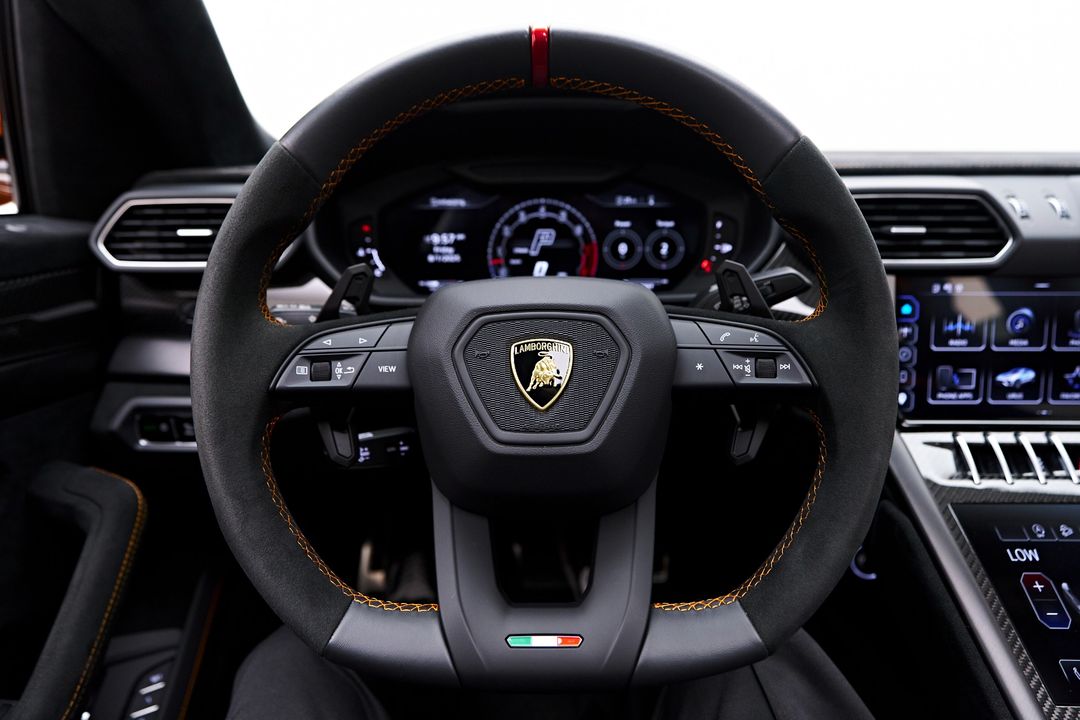 2023 Lamborghini Urus