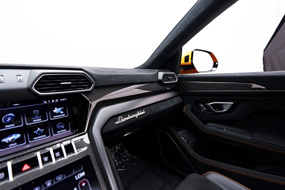 2023 Lamborghini Urus