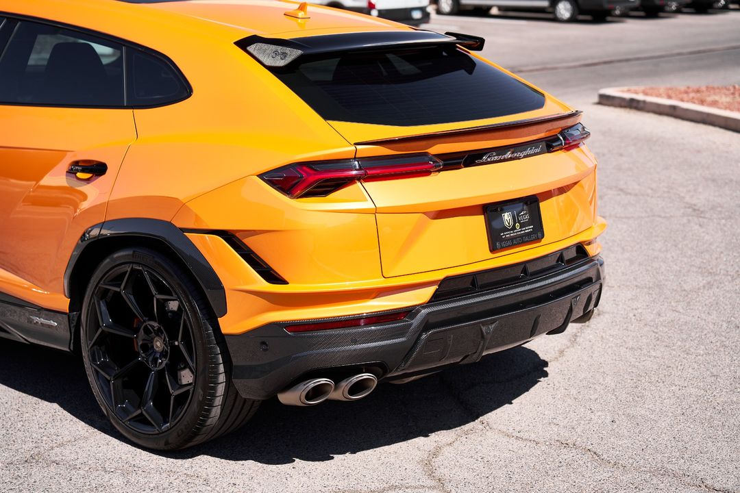 2023 Lamborghini Urus