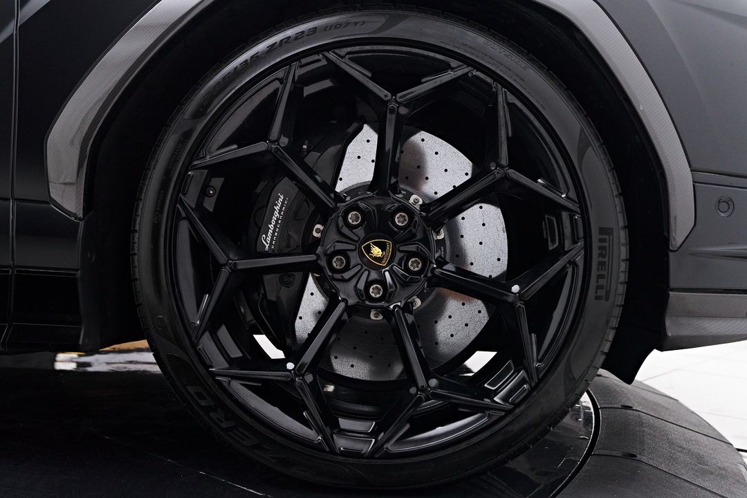 2023 Lamborghini Urus
