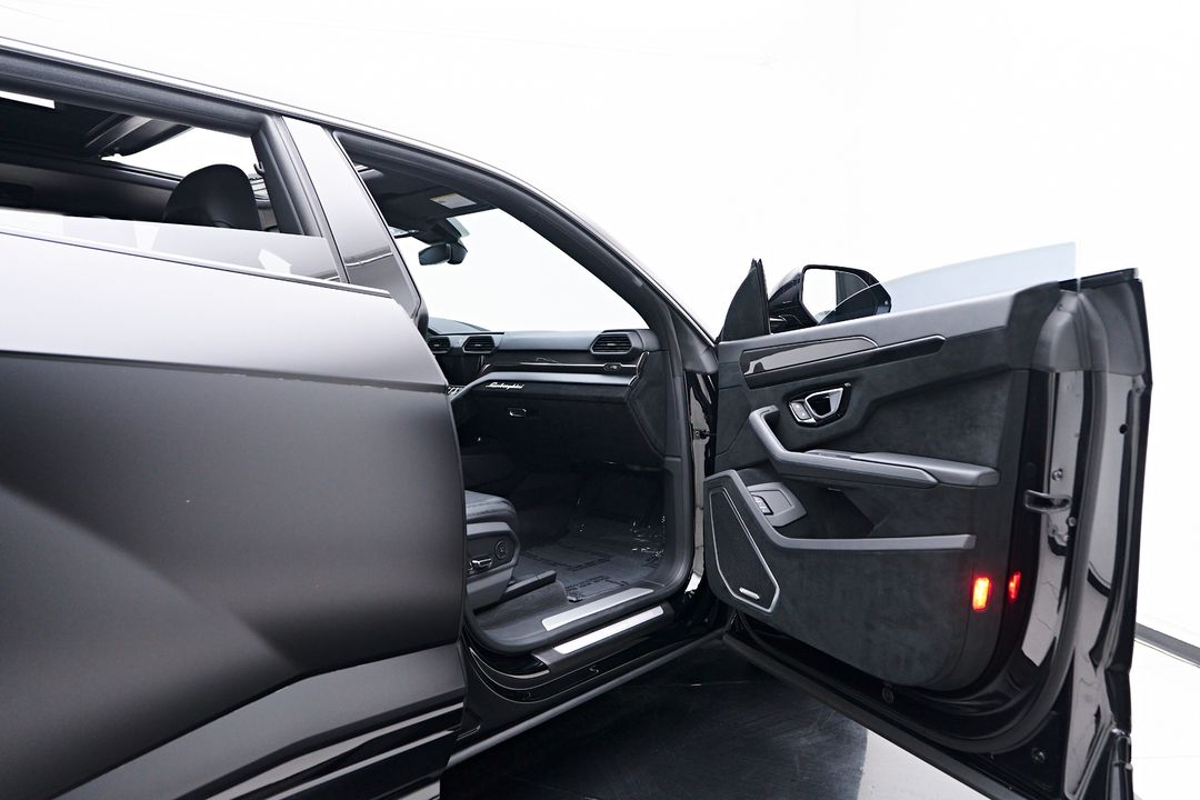 2023 Lamborghini Urus