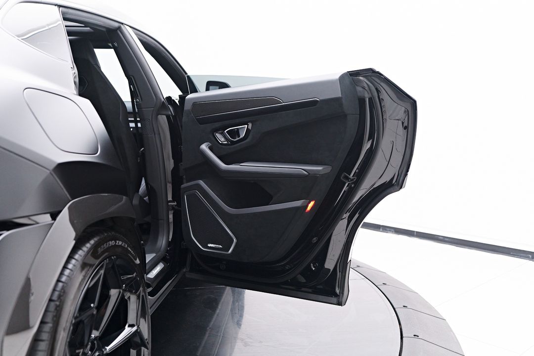 2023 Lamborghini Urus