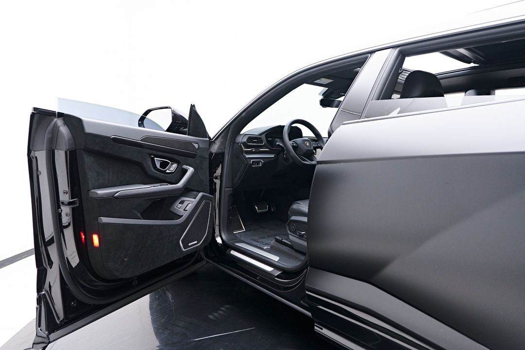 2023 Lamborghini Urus