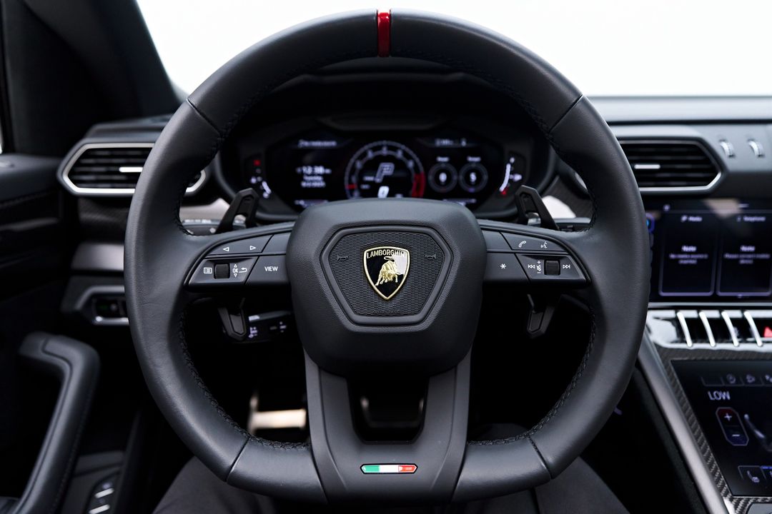 2023 Lamborghini Urus