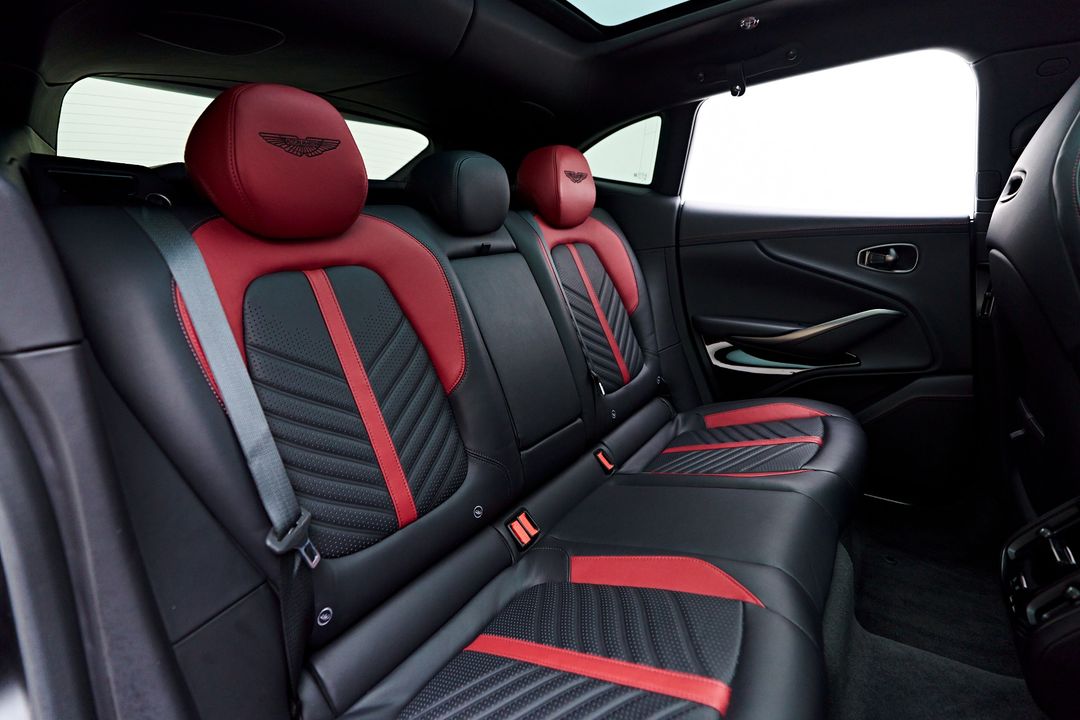 2023 Aston Martin DBX