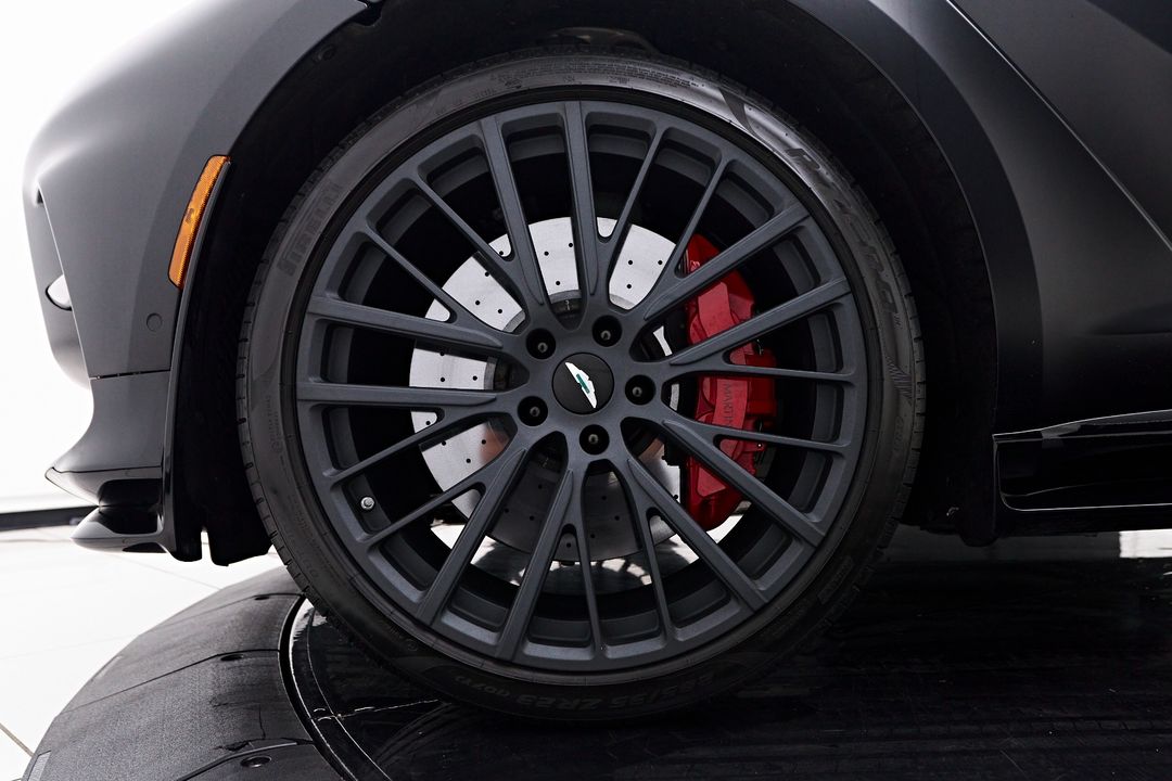 2023 Aston Martin DBX