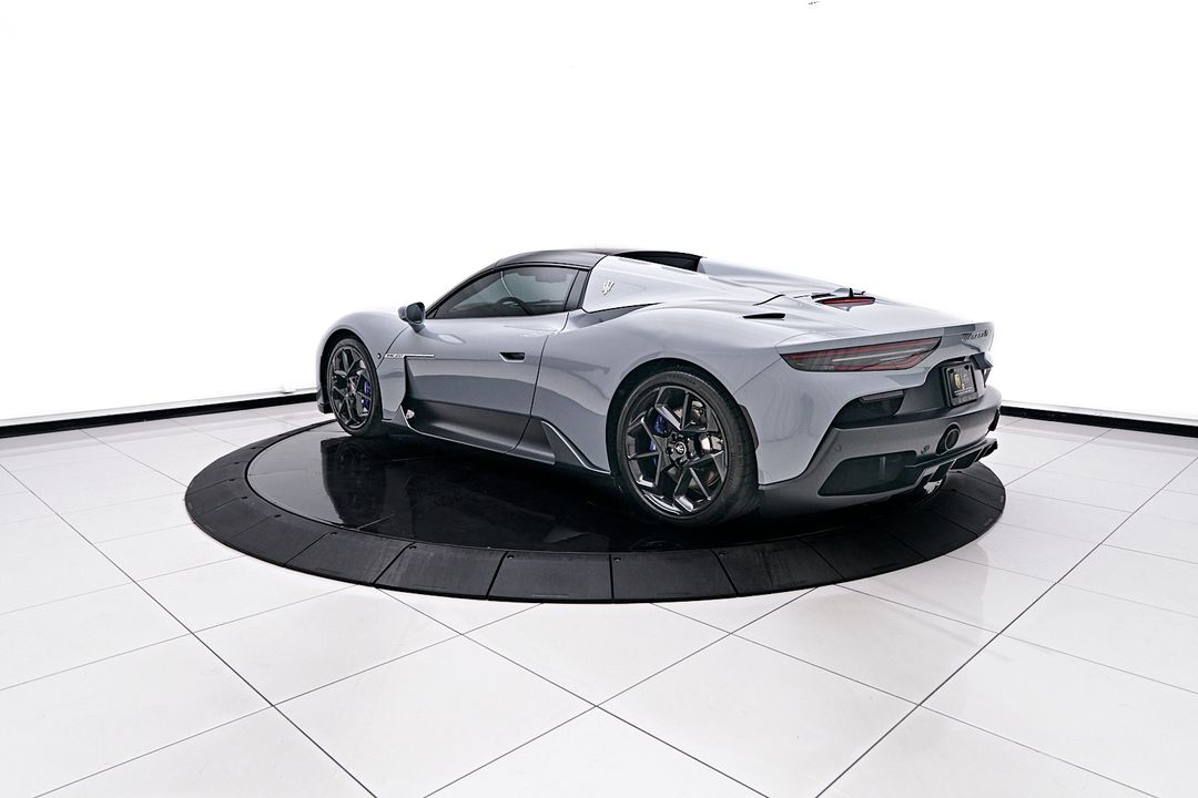 2023 Maserati MC20