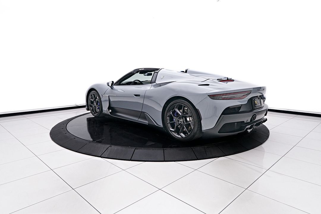 2023 Maserati MC20